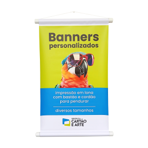 Banner Vertical Lona Fosca 380g  Impressão colorida  Bastão de madeira com ponteiras e cordão nylon 